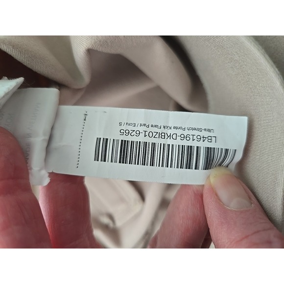 QUINCE Women's Pants Size‎ Small Capri Khaki Beige Stretch Comfort - Picture 9 of 11